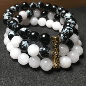 16.  Bracelet